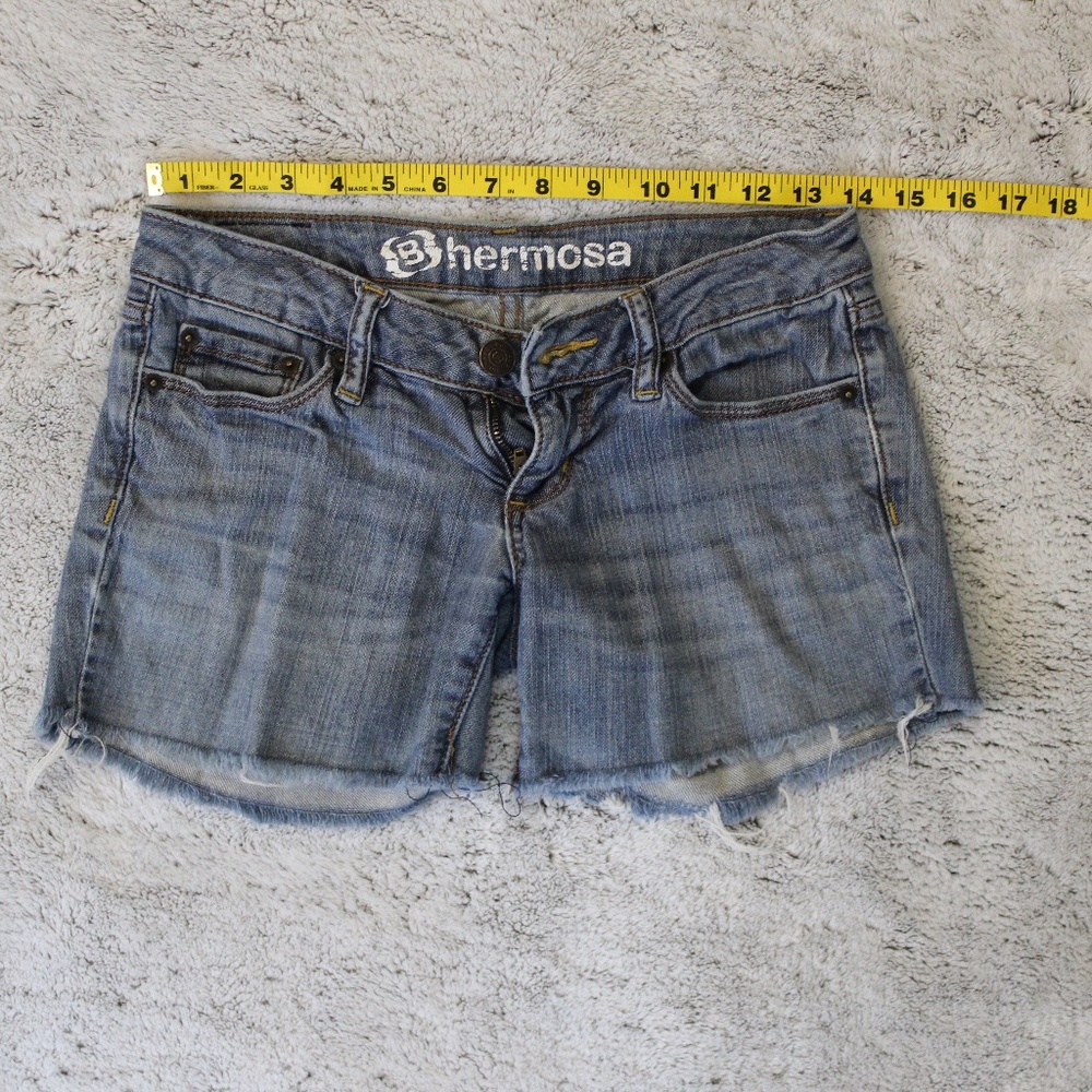 Bullhead Hermosa Cut-off Shorts